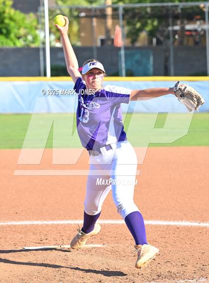 Thumbnail 2 in Northwest Christian vs. Scottsdale Christian Academy (Senior Night) photogallery.