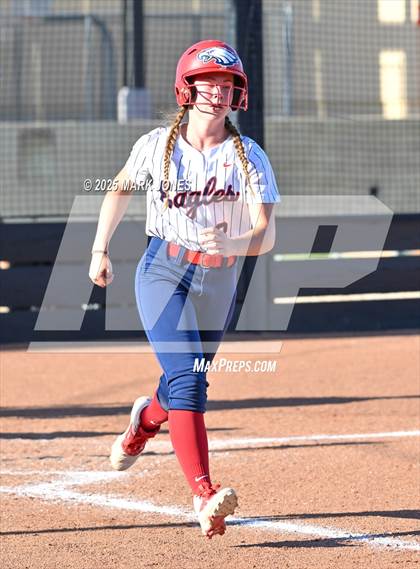 Thumbnail 1 in Northwest Christian vs. Scottsdale Christian Academy (Senior Night) photogallery.