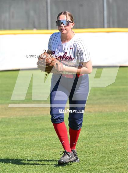 Thumbnail 2 in Northwest Christian vs. Scottsdale Christian Academy (Senior Night) photogallery.