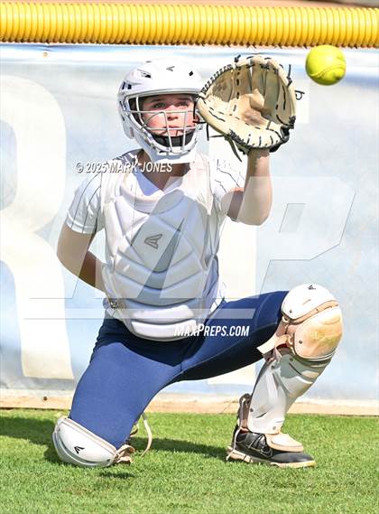 Thumbnail 2 in Northwest Christian vs. Scottsdale Christian Academy (Senior Night) photogallery.