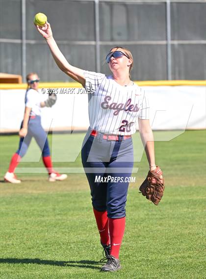 Thumbnail 3 in Northwest Christian vs. Scottsdale Christian Academy (Senior Night) photogallery.