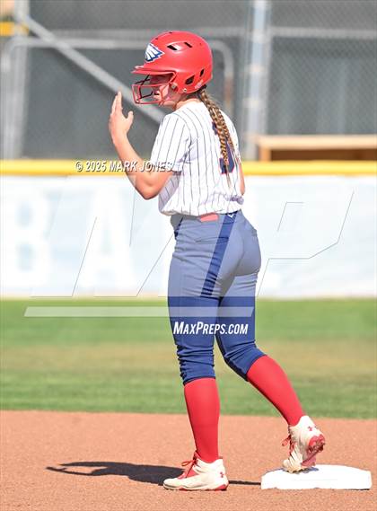 Thumbnail 2 in Northwest Christian vs. Scottsdale Christian Academy (Senior Night) photogallery.