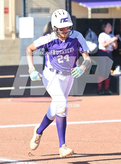 Thumbnail 2 in Northwest Christian vs. Scottsdale Christian Academy (Senior Night) photogallery.