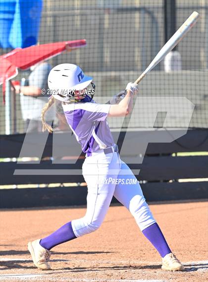Thumbnail 3 in Northwest Christian vs. Scottsdale Christian Academy (Senior Night) photogallery.