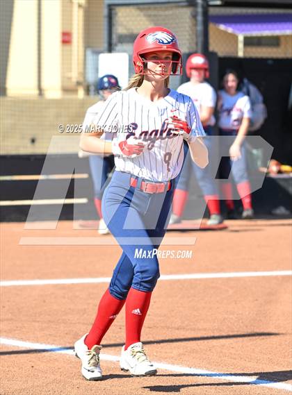 Thumbnail 3 in Northwest Christian vs. Scottsdale Christian Academy (Senior Night) photogallery.