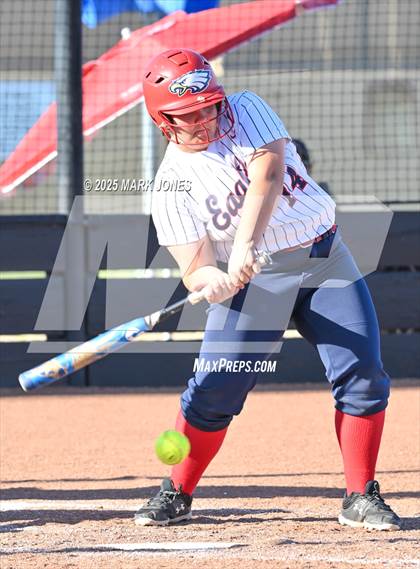 Thumbnail 3 in Northwest Christian vs. Scottsdale Christian Academy (Senior Night) photogallery.