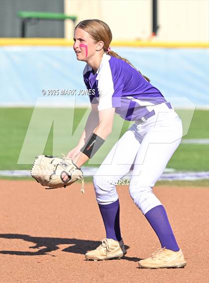 Thumbnail 2 in Northwest Christian vs. Scottsdale Christian Academy (Senior Night) photogallery.
