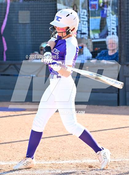 Thumbnail 3 in Northwest Christian vs. Scottsdale Christian Academy (Senior Night) photogallery.