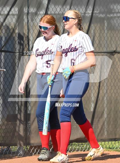 Thumbnail 2 in Northwest Christian vs. Scottsdale Christian Academy (Senior Night) photogallery.