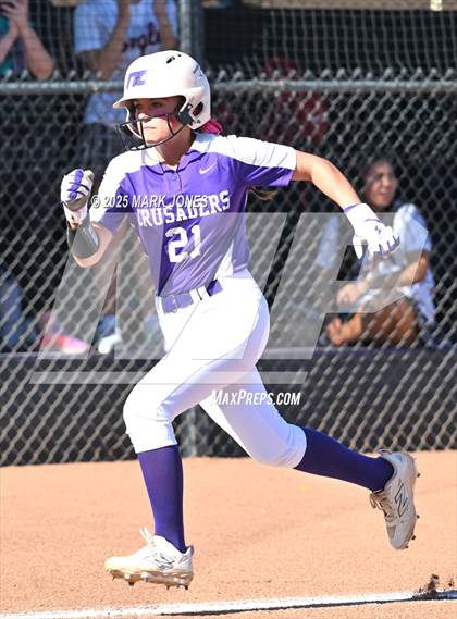 Thumbnail 3 in Northwest Christian vs. Scottsdale Christian Academy (Senior Night) photogallery.