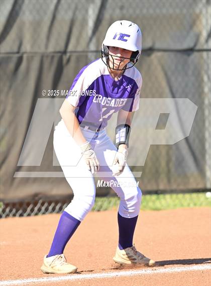 Thumbnail 1 in Northwest Christian vs. Scottsdale Christian Academy (Senior Night) photogallery.