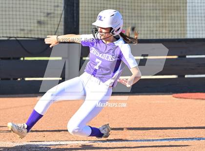 Thumbnail 2 in Northwest Christian vs. Scottsdale Christian Academy (Senior Night) photogallery.