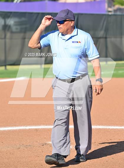 Thumbnail 2 in Northwest Christian vs. Scottsdale Christian Academy (Senior Night) photogallery.