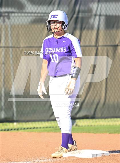 Thumbnail 3 in Northwest Christian vs. Scottsdale Christian Academy (Senior Night) photogallery.