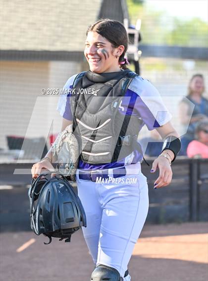 Thumbnail 1 in Northwest Christian vs. Scottsdale Christian Academy (Senior Night) photogallery.