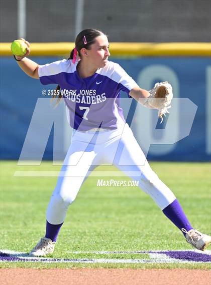 Thumbnail 3 in Northwest Christian vs. Scottsdale Christian Academy (Senior Night) photogallery.