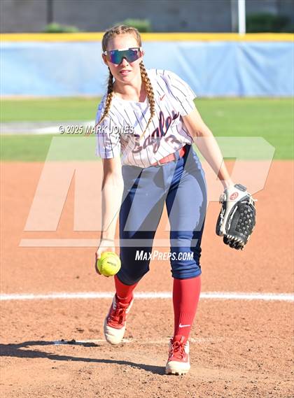 Thumbnail 3 in Northwest Christian vs. Scottsdale Christian Academy (Senior Night) photogallery.