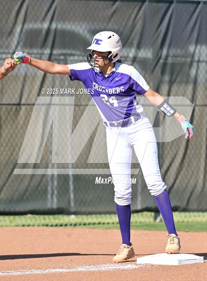 Thumbnail 1 in Northwest Christian vs. Scottsdale Christian Academy (Senior Night) photogallery.