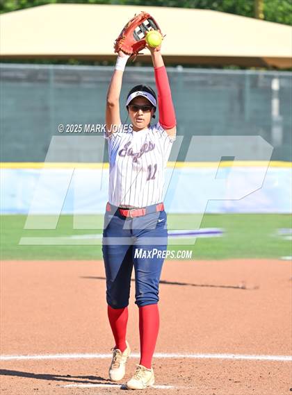 Thumbnail 3 in Northwest Christian vs. Scottsdale Christian Academy (Senior Night) photogallery.