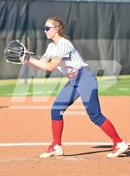 Thumbnail 2 in Northwest Christian vs. Scottsdale Christian Academy (Senior Night) photogallery.