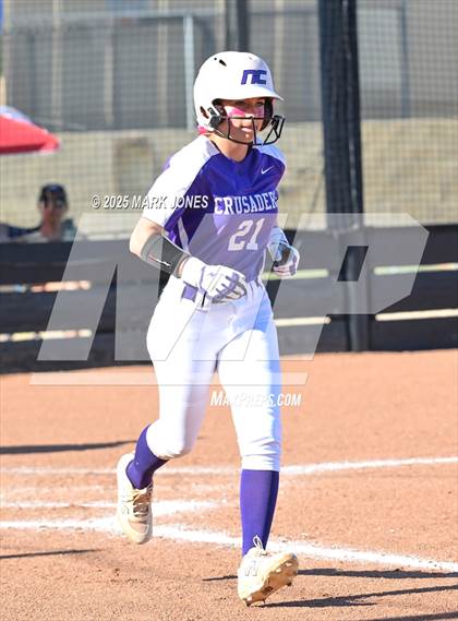 Thumbnail 2 in Northwest Christian vs. Scottsdale Christian Academy (Senior Night) photogallery.