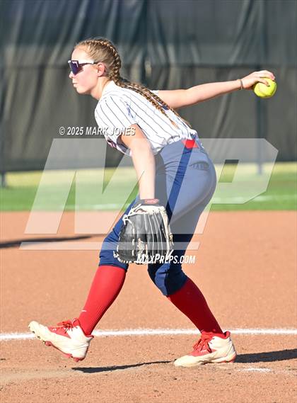 Thumbnail 1 in Northwest Christian vs. Scottsdale Christian Academy (Senior Night) photogallery.