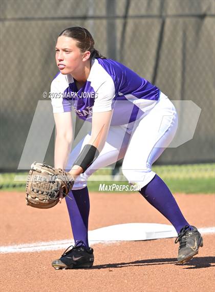 Thumbnail 3 in Northwest Christian vs. Scottsdale Christian Academy (Senior Night) photogallery.