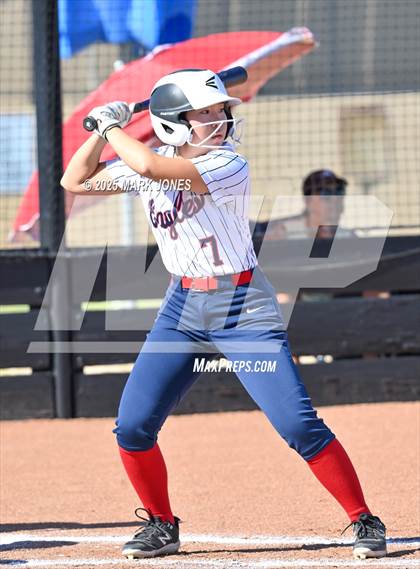 Thumbnail 3 in Northwest Christian vs. Scottsdale Christian Academy (Senior Night) photogallery.
