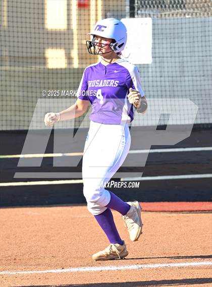 Thumbnail 2 in Northwest Christian vs. Scottsdale Christian Academy (Senior Night) photogallery.