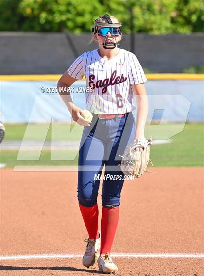 Thumbnail 3 in Northwest Christian vs. Scottsdale Christian Academy (Senior Night) photogallery.