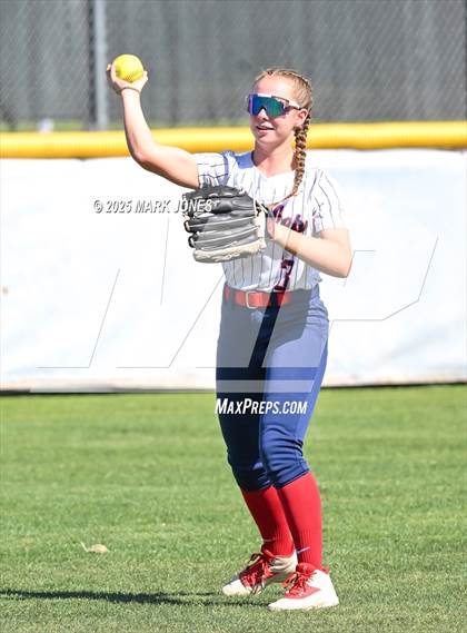 Thumbnail 1 in Northwest Christian vs. Scottsdale Christian Academy (Senior Night) photogallery.