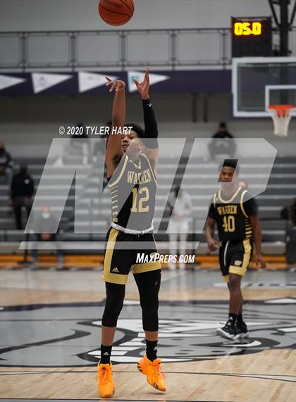 Thumbnail 3 in Indianapolis Crispus Attucks vs. Warren Central (Sneakers for Santa Shootout) photogallery.