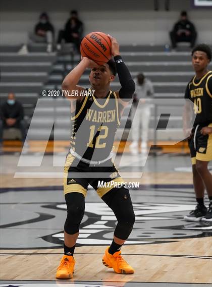 Thumbnail 1 in Indianapolis Crispus Attucks vs. Warren Central (Sneakers for Santa Shootout) photogallery.