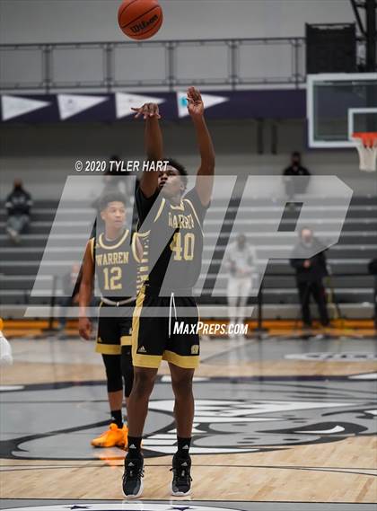 Thumbnail 3 in Indianapolis Crispus Attucks vs. Warren Central (Sneakers for Santa Shootout) photogallery.