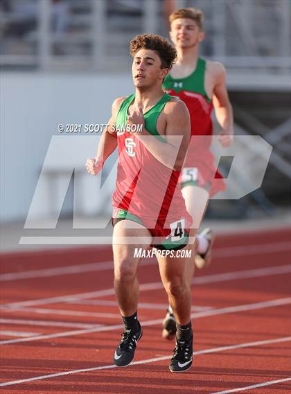 Thumbnail 3 in Phillipsburg Invitational Track Meet photogallery.