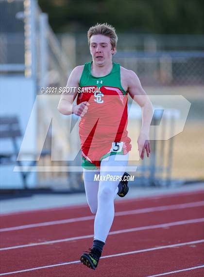 Thumbnail 1 in Phillipsburg Invitational Track Meet photogallery.