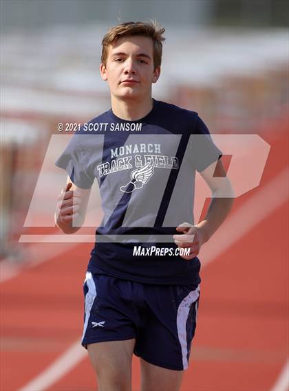 Thumbnail 3 in Phillipsburg Invitational Track Meet photogallery.