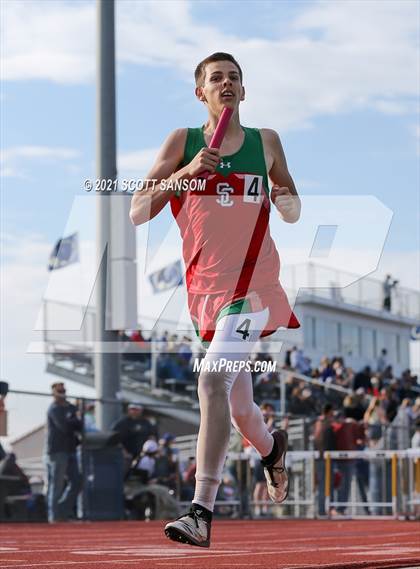 Thumbnail 3 in Phillipsburg Invitational Track Meet photogallery.