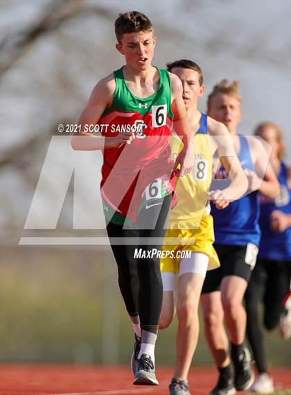 Thumbnail 2 in Phillipsburg Invitational Track Meet photogallery.
