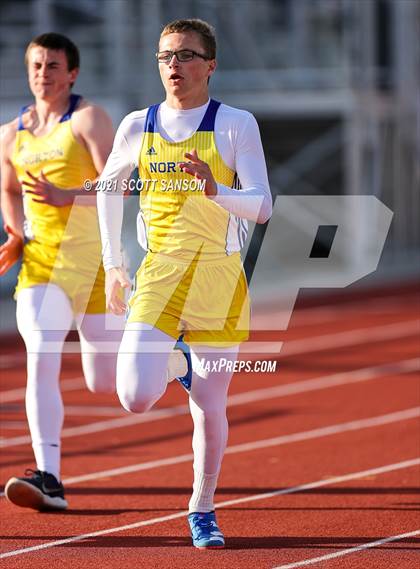 Thumbnail 1 in Phillipsburg Invitational Track Meet photogallery.