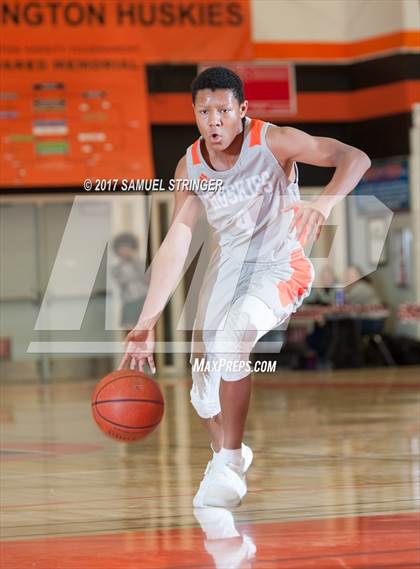Thumbnail 1 in Mission San Jose @ Washington (Rob Vares Jr. Memorial Classic) photogallery.