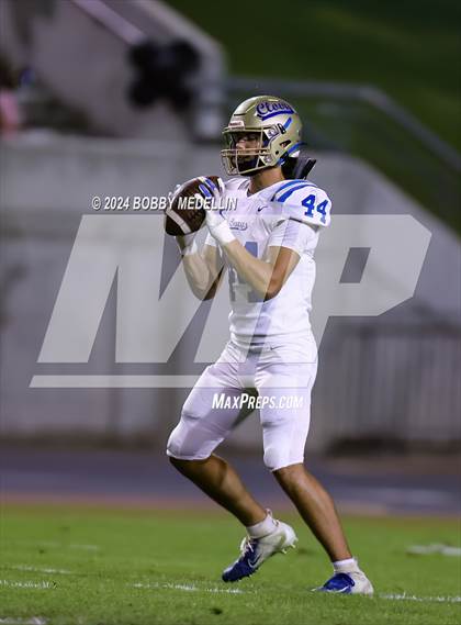 Thumbnail 3 in Clovis @ Clovis North photogallery.