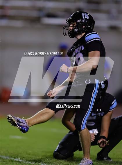 Thumbnail 1 in Clovis @ Clovis North photogallery.