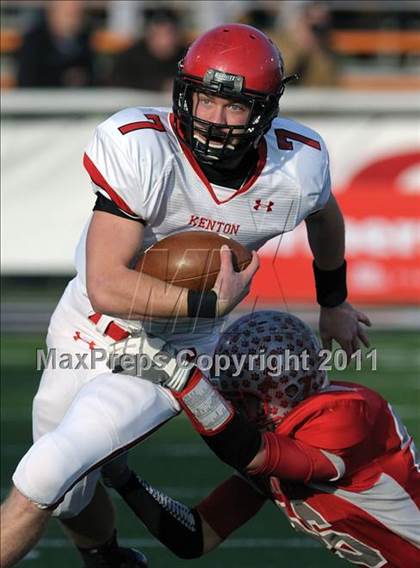 Thumbnail 1 in Kenton vs. Norwayne (OHSAA D4 Final) photogallery.