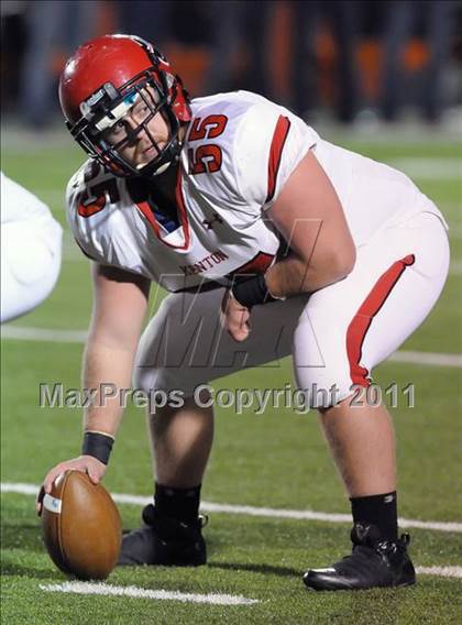 Thumbnail 2 in Kenton vs. Norwayne (OHSAA D4 Final) photogallery.