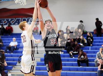 Thumbnail 1 in Clear Creek vs. Tompkins (McDonald's Texas Invitational) photogallery.