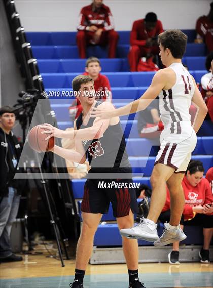 Thumbnail 1 in Clear Creek vs. Tompkins (McDonald's Texas Invitational) photogallery.