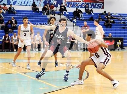 Thumbnail 3 in Clear Creek vs. Tompkins (McDonald's Texas Invitational) photogallery.