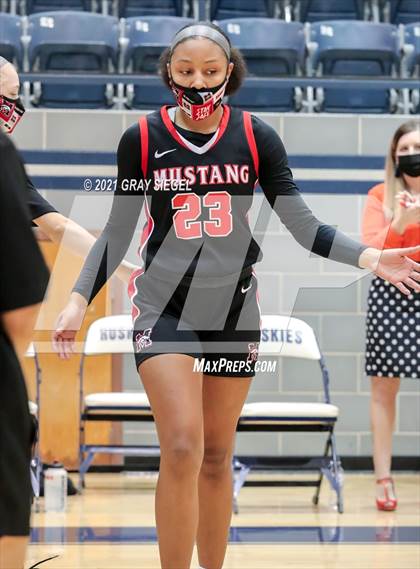 Thumbnail 1 in Mustang @ Edmond North photogallery.