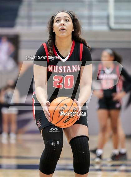 Thumbnail 3 in Mustang @ Edmond North photogallery.